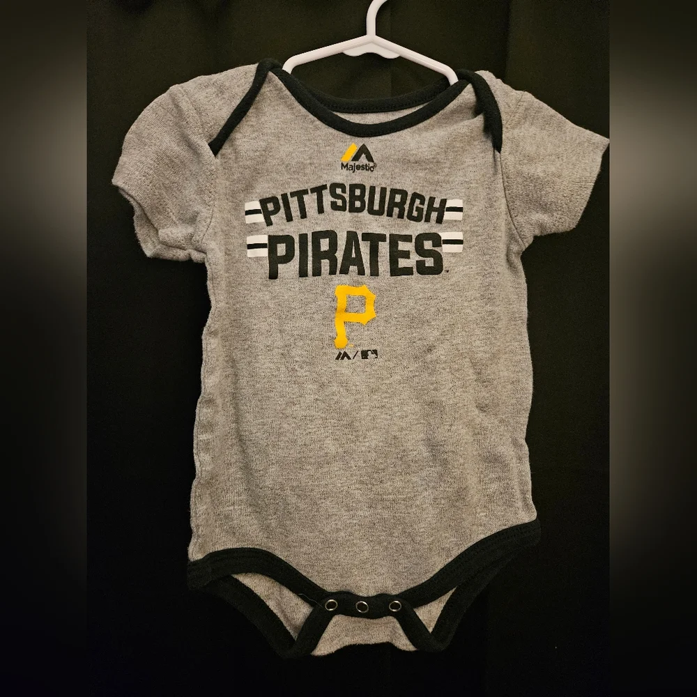 Pittsburgh Pirates onesie